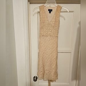 Ann Taylor 100% silk sleeveless dress 0P EUC